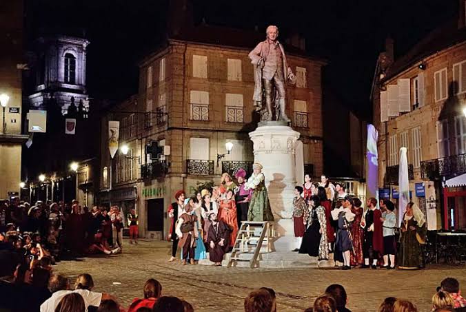 hallebardiers-dijon-langres | | La Valdonnière
